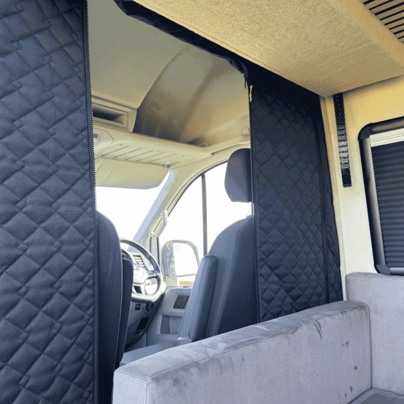 Insulated Cab Divider Curtain  - огляд і ціна Curtain Curtain