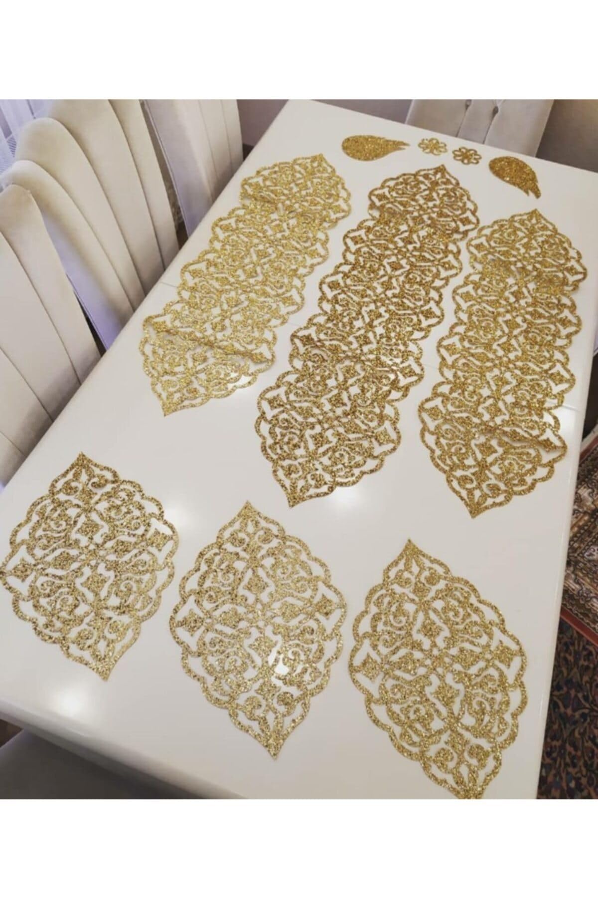 10-Piece Faux Leather Table Ru - огляд і ціна Table Runner