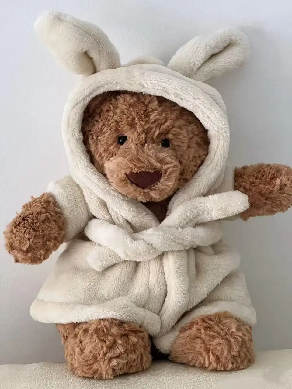 Bathrobes, bears, birthday gif - огляд і ціна Throw Pillow