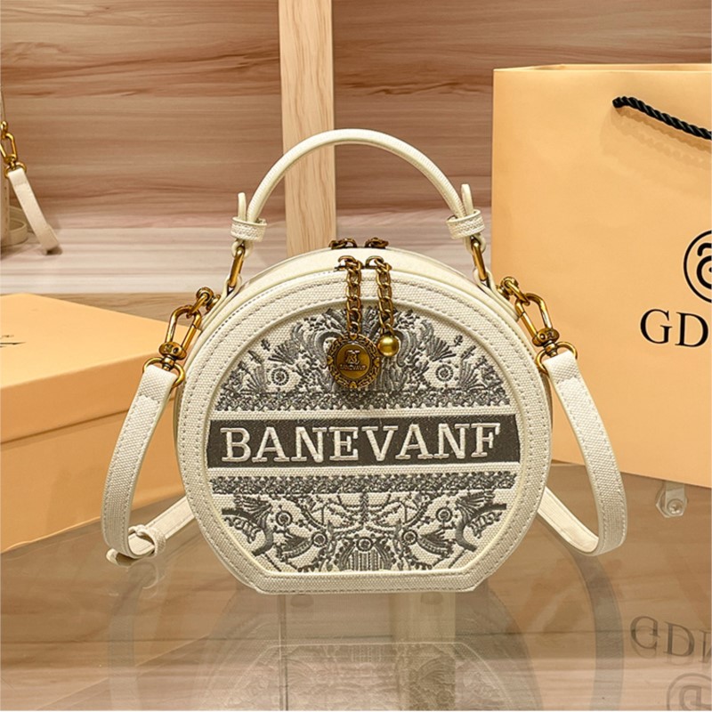 Light luxury brand women's bag - огляд і ціна Interior Design High End
