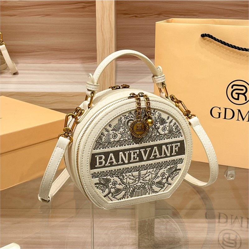 Light luxury brand women's bag - огляд і ціна Interior Design High End
