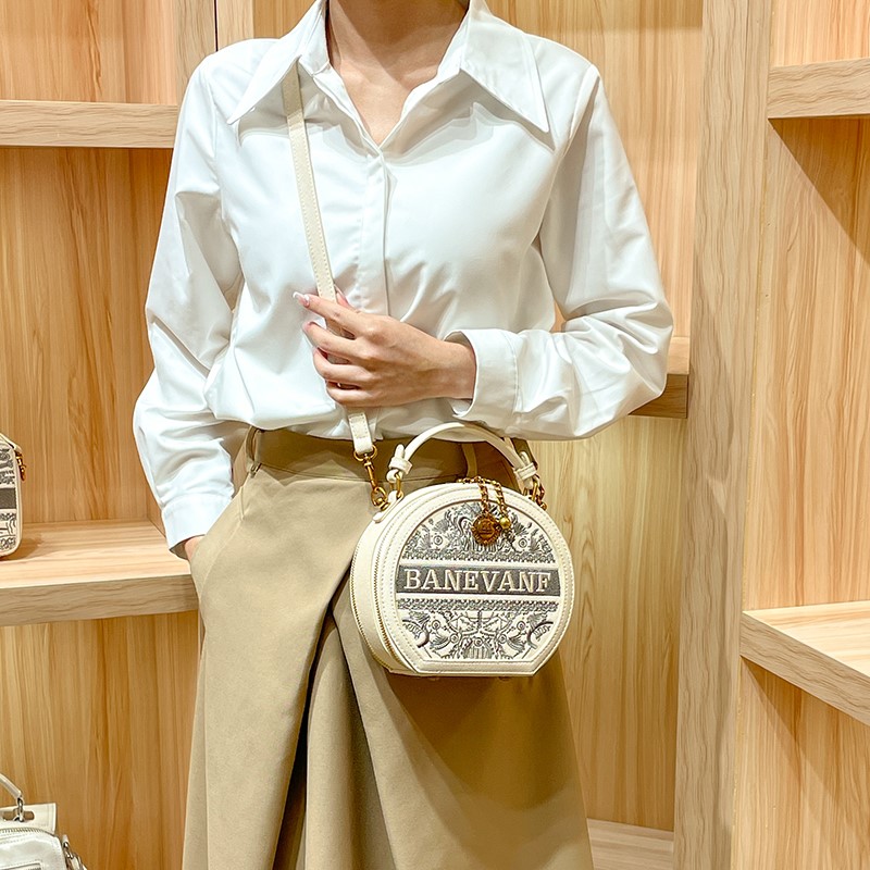 Light luxury brand women's bag - огляд і ціна Interior Design High End