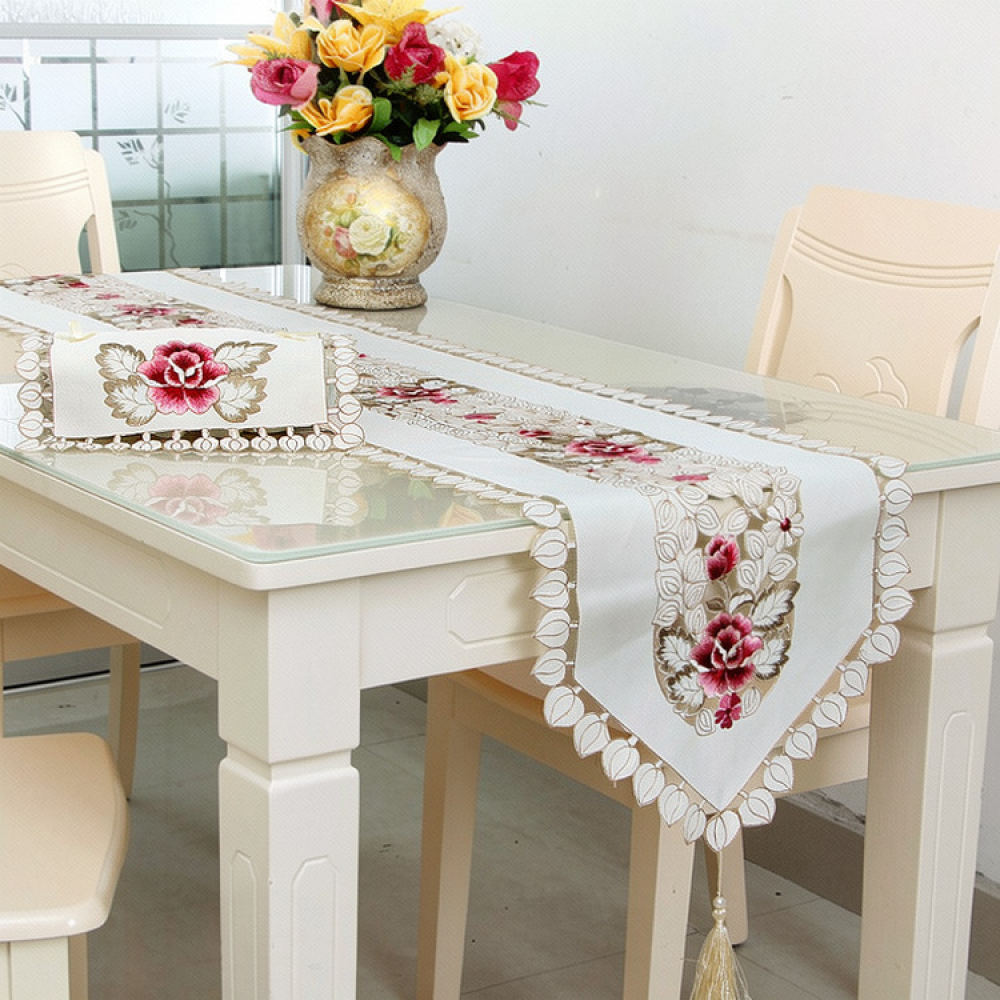 Elegant Floral Embroidered Tab - огляд і ціна Table Runner